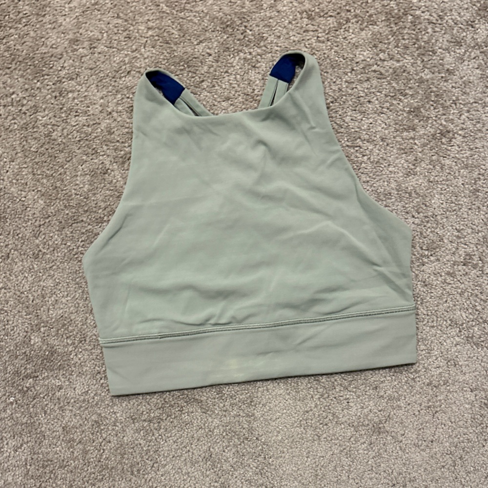 Lululemon High Neck Sports Bra